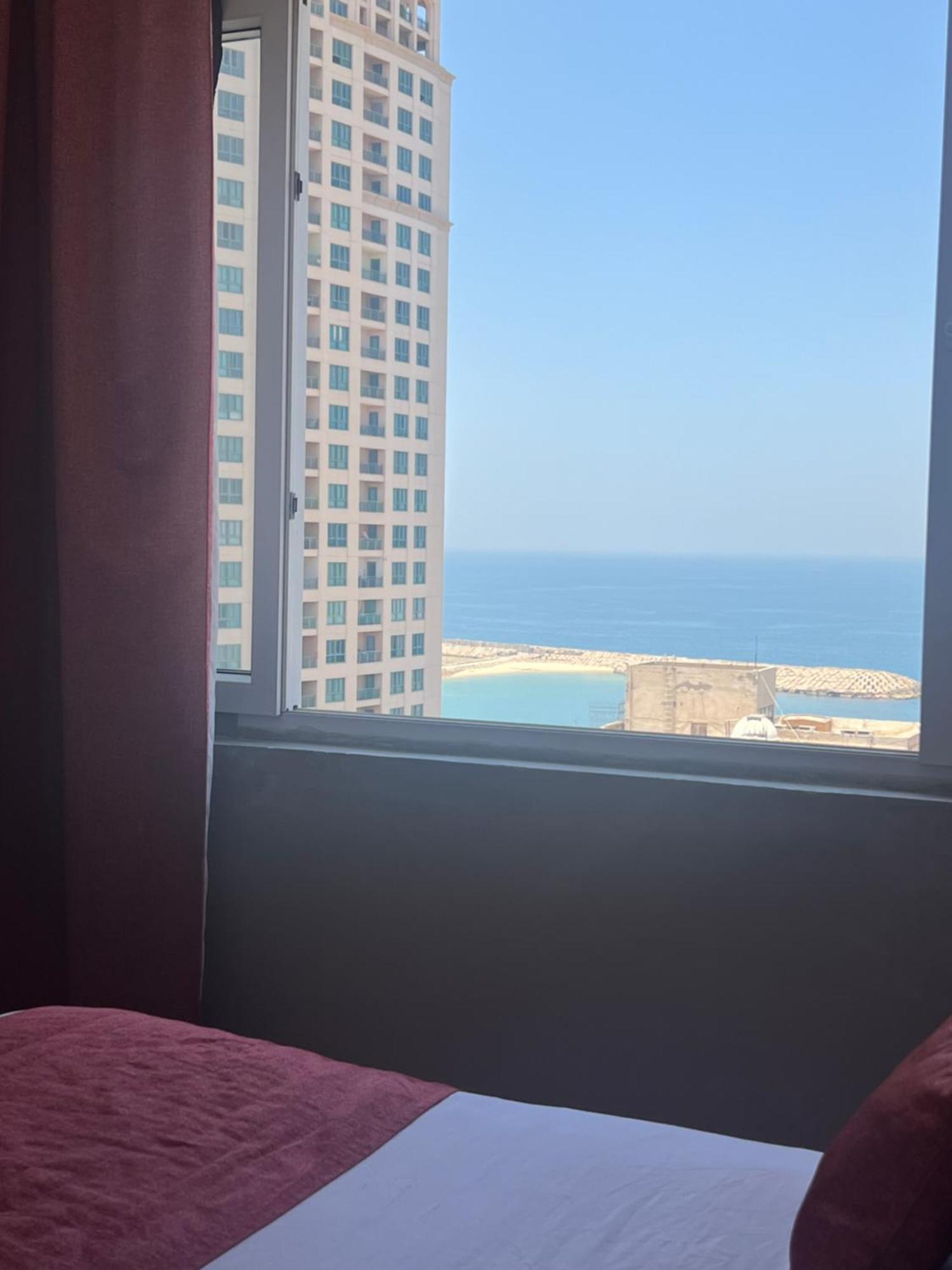 Sea View Haven In San Stefano Apartmán
