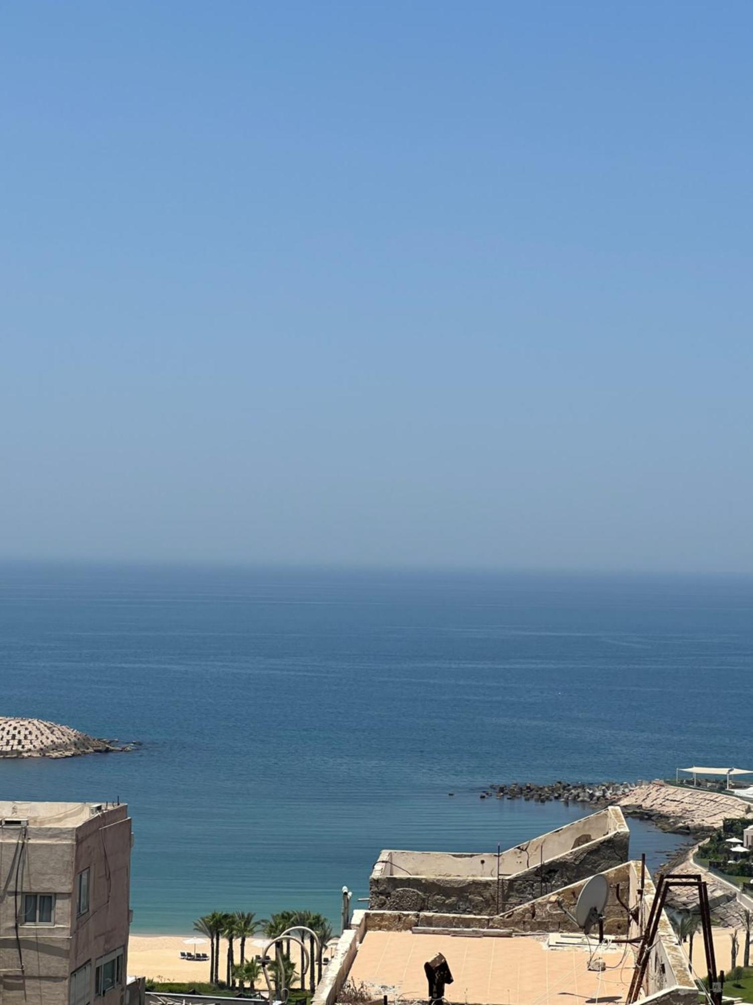 Sea View Haven In San Stefano Apartmán